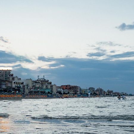 Appartamento A Due Passi Dal Mare Bellaria-Igea Marina Exterior photo